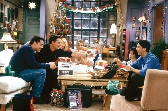 12 Amazing Gifts The 'Friends' Gang Has Given Each Other Throughout The  Series